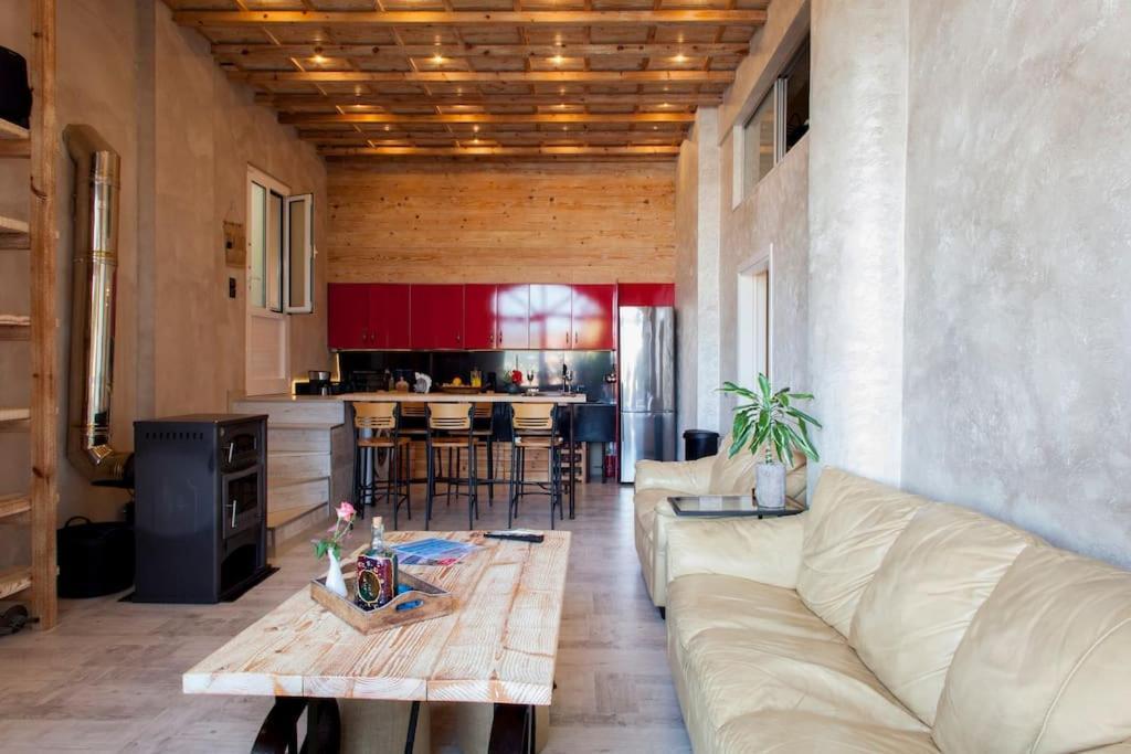Lenico Beachfront Suites Agia Pelagia Dış mekan fotoğraf