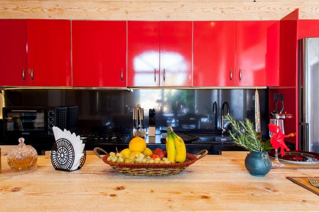 Lenico Beachfront Suites Agia Pelagia Dış mekan fotoğraf