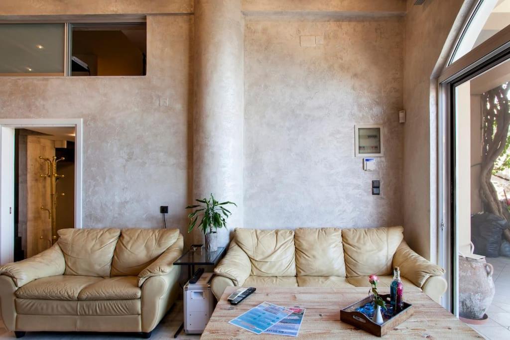 Lenico Beachfront Suites Agia Pelagia Dış mekan fotoğraf